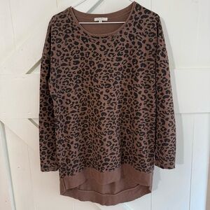 Z Supply Brown Leopard Print Weekender Sweatshirt XS Casual Relaxed Fit